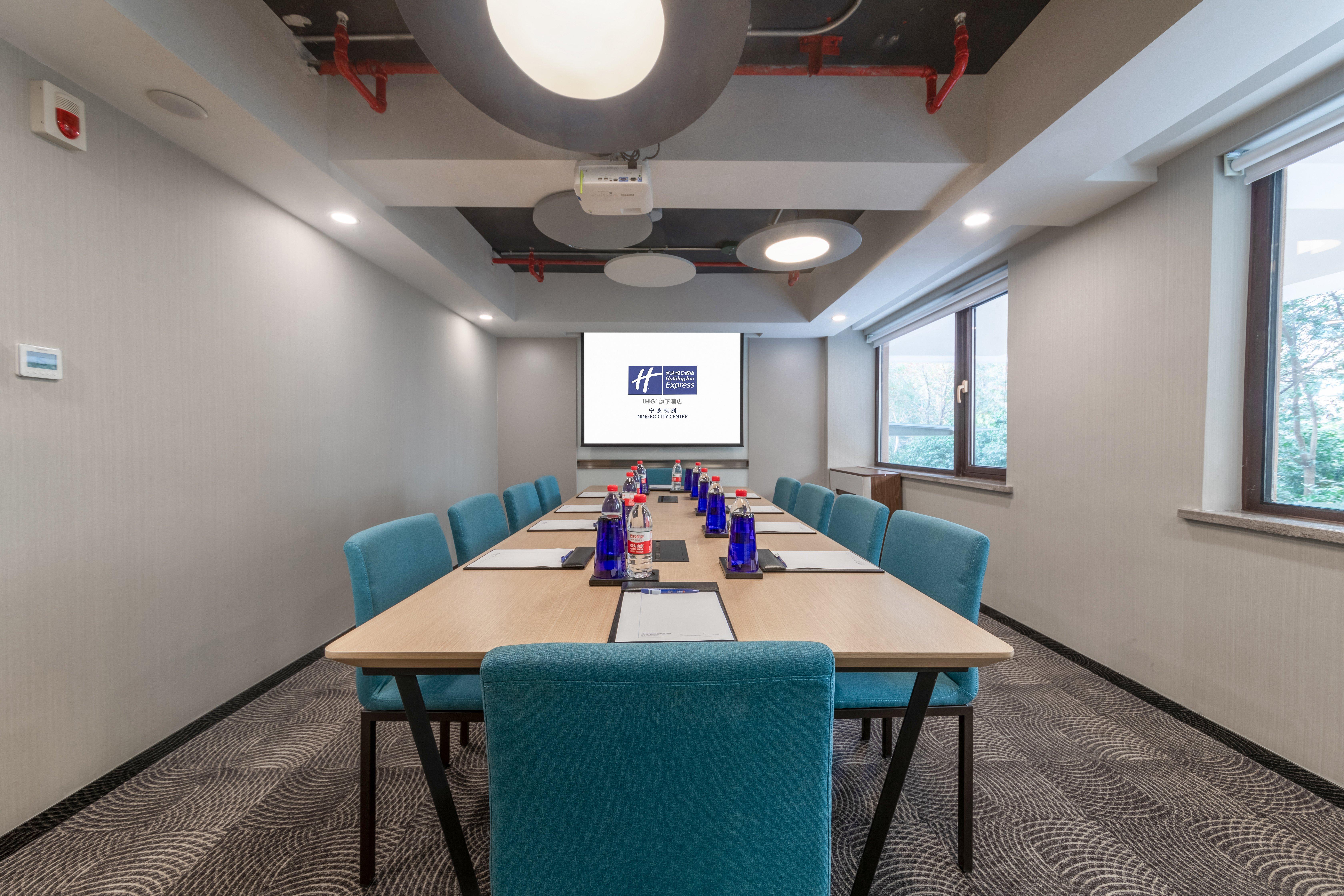 Holiday Inn Express Ningbo City Center By Ihg Εξωτερικό φωτογραφία