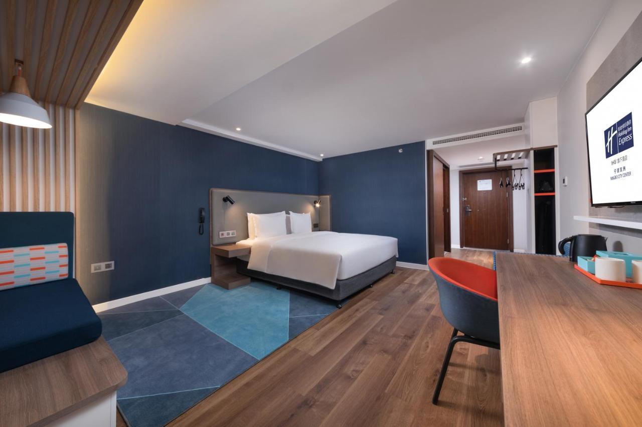 Holiday Inn Express Ningbo City Center By Ihg Εξωτερικό φωτογραφία