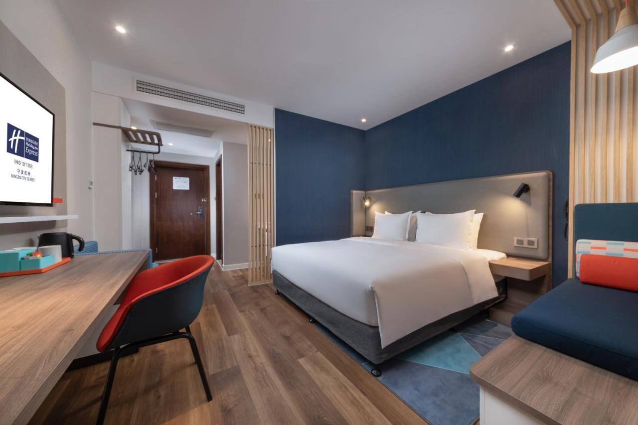 Holiday Inn Express Ningbo City Center By Ihg Εξωτερικό φωτογραφία