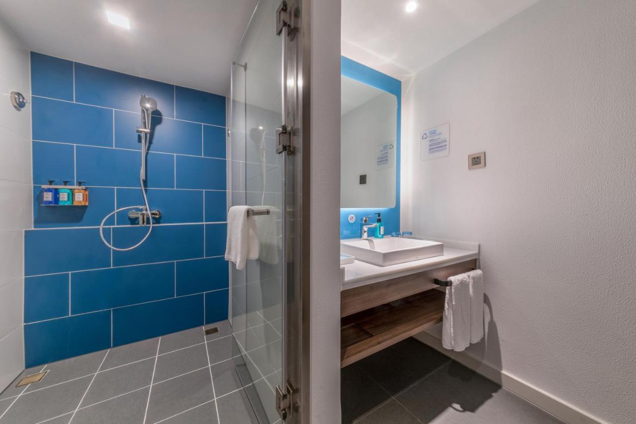 Holiday Inn Express Ningbo City Center By Ihg Εξωτερικό φωτογραφία